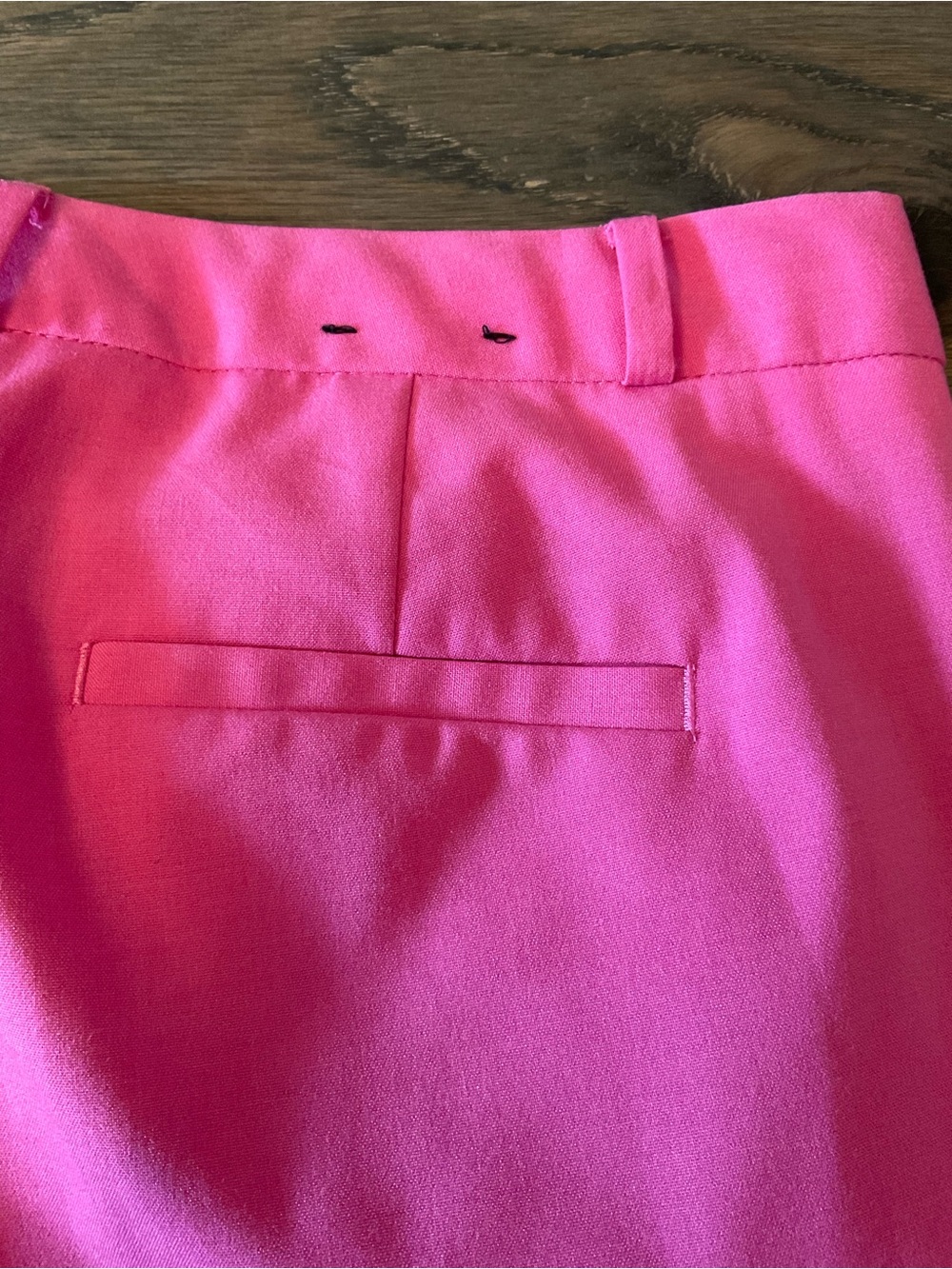 Banana Republic Classic Fit Blazer & Ryan Pant
Blazer: Size 4
Pant: Size 2 - Picture 13 of 15